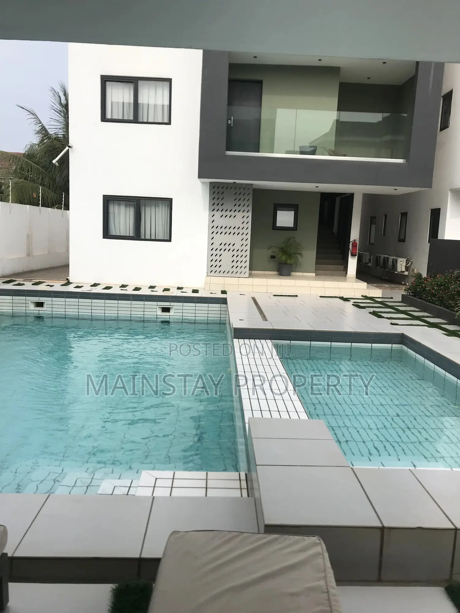 Furnished 2bdrm Apartment in Airport Residential Area for rent