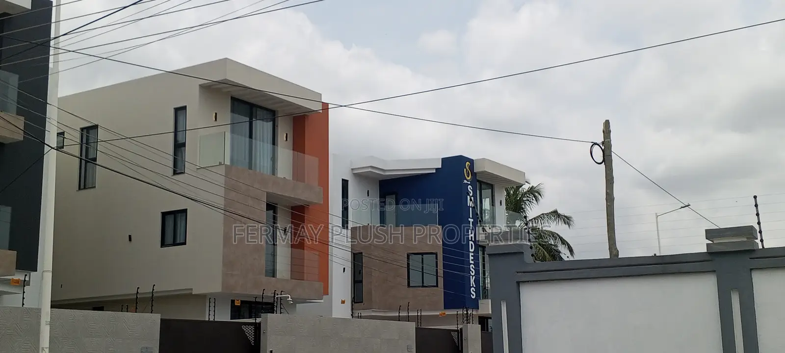 4bdrm House in Dzorwulu, Accra Metropolitan for sale