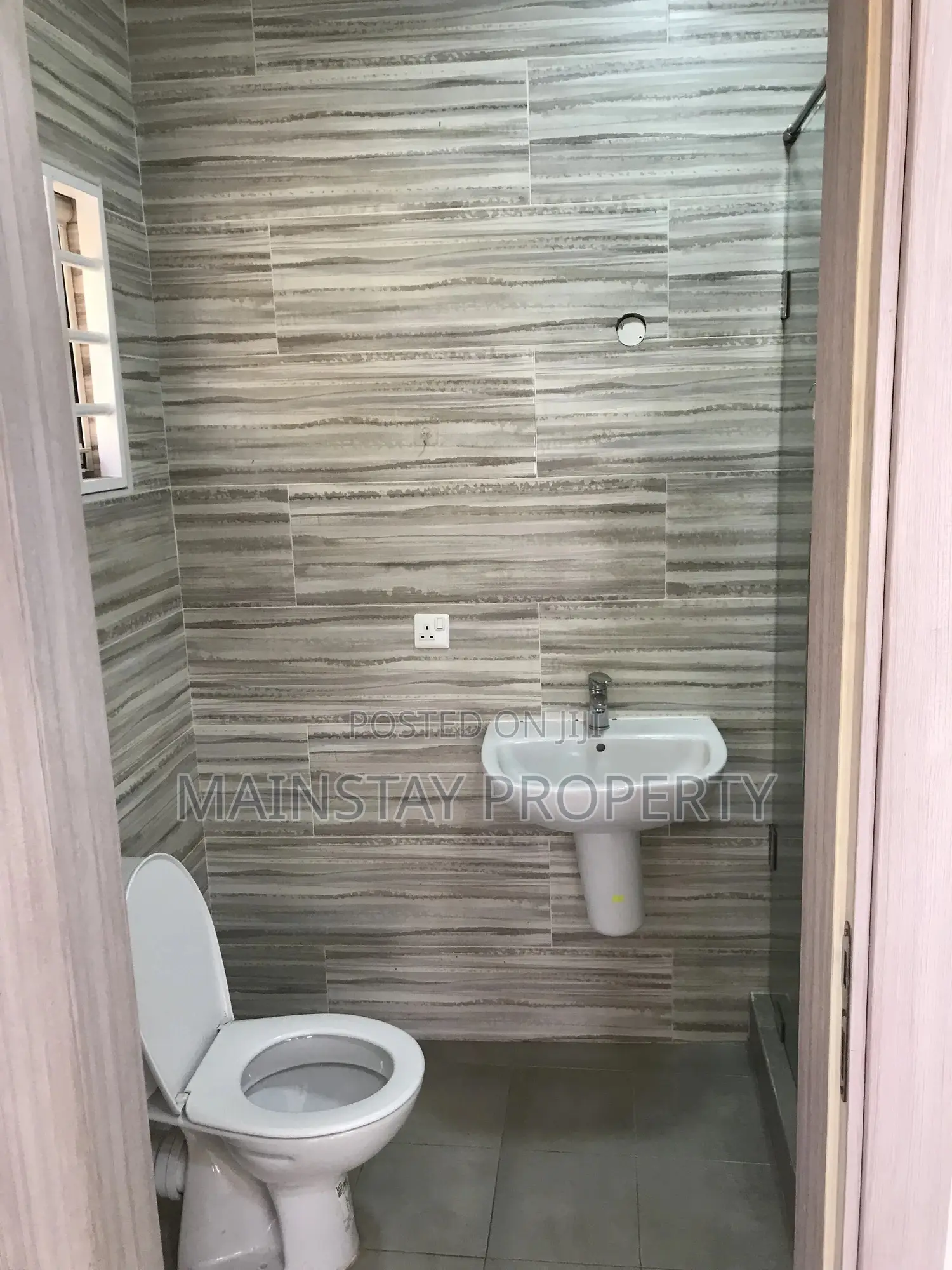 3bdrm House in Mainstay Estates, Spintex for rent