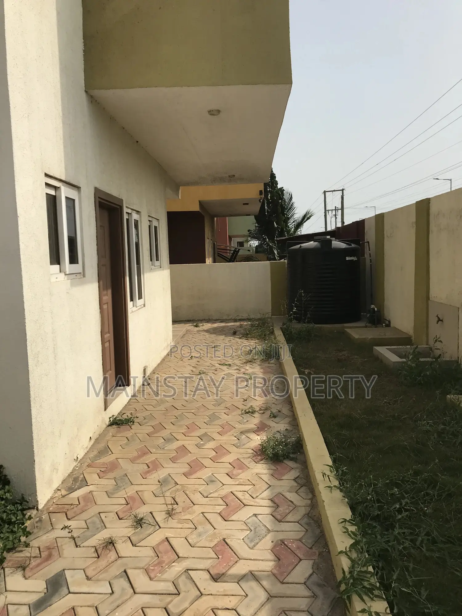 3bdrm House in Mainstay Estates, Spintex for rent