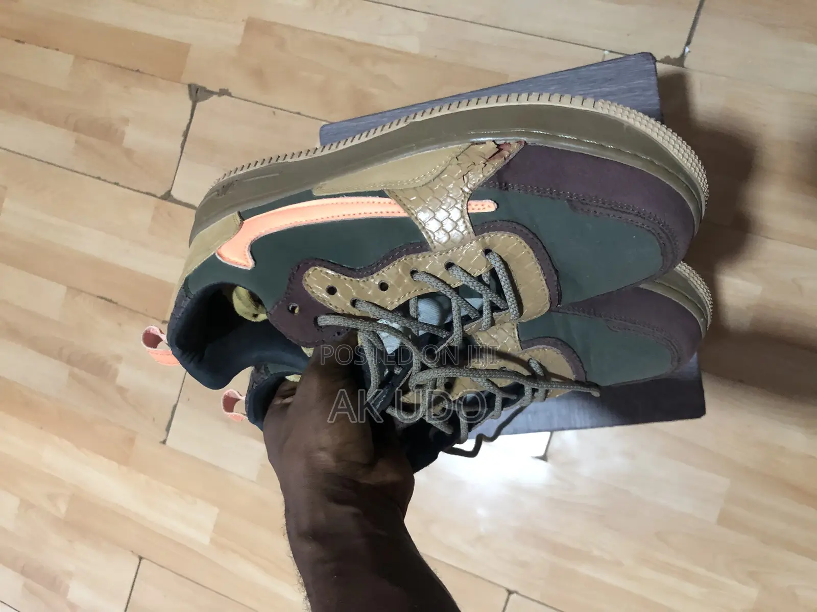 Sneakers Almost New