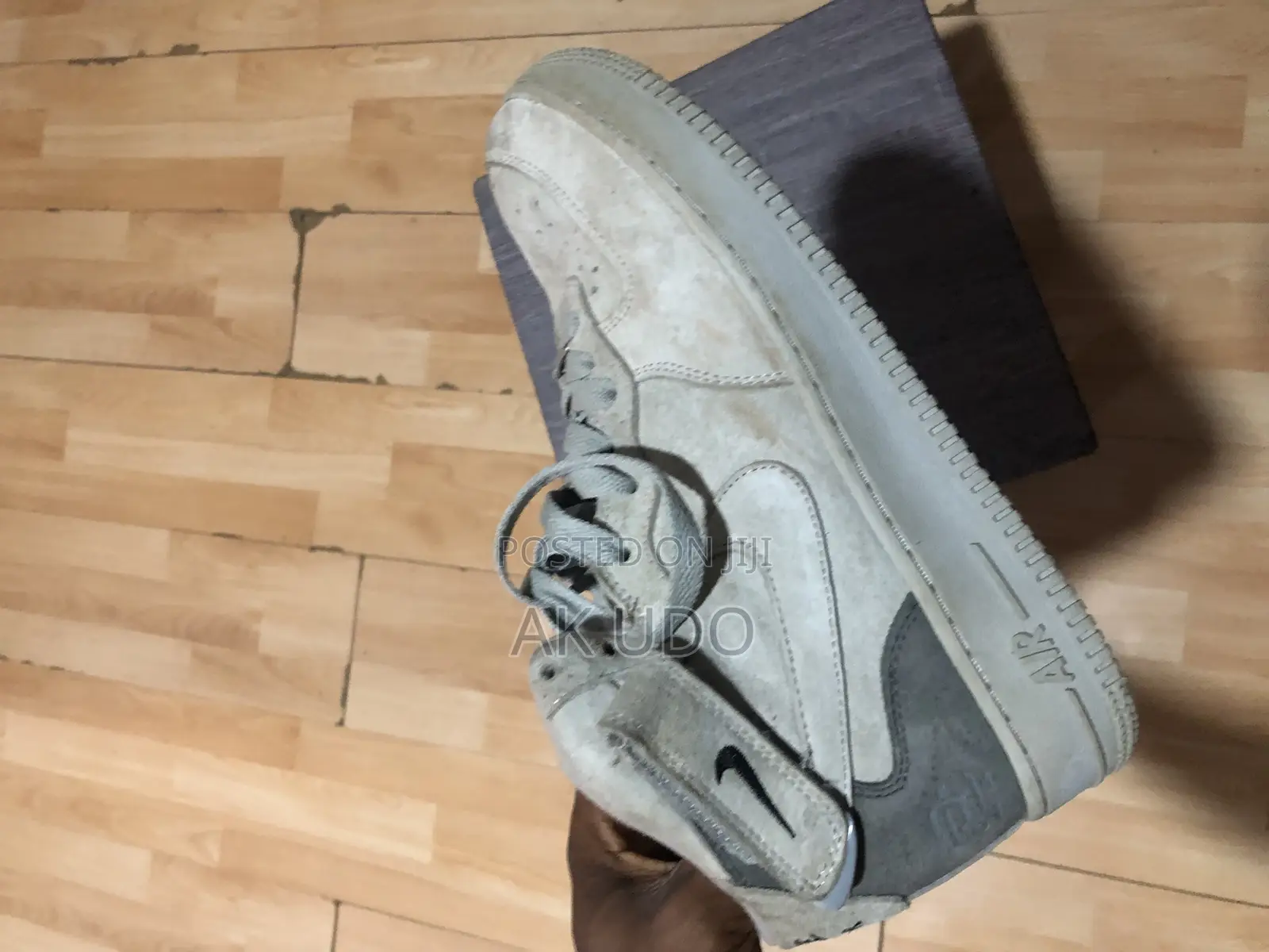 Sneakers Almost New