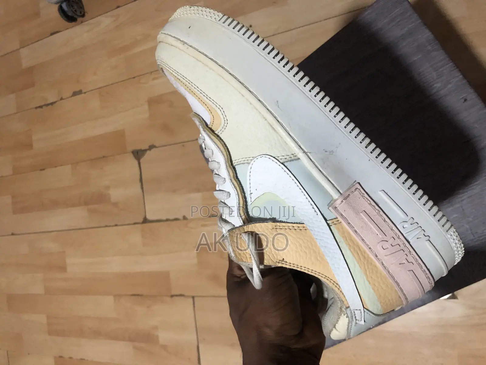Sneakers Almost New
