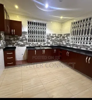 6bdrm House in Oyarifa, Owusu Ansah for rent