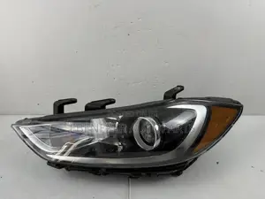 Hyundai Elantra Headlights Normal 2017 2018