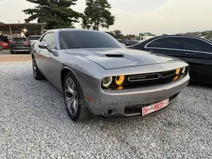 Dodge Challenger 2016