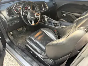 Dodge Challenger 2016