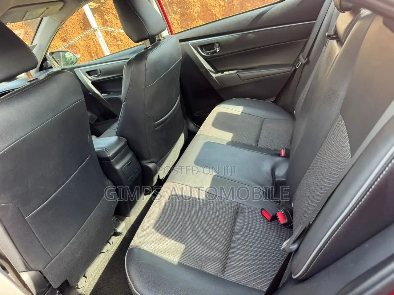 Toyota Corolla 2016 Red
