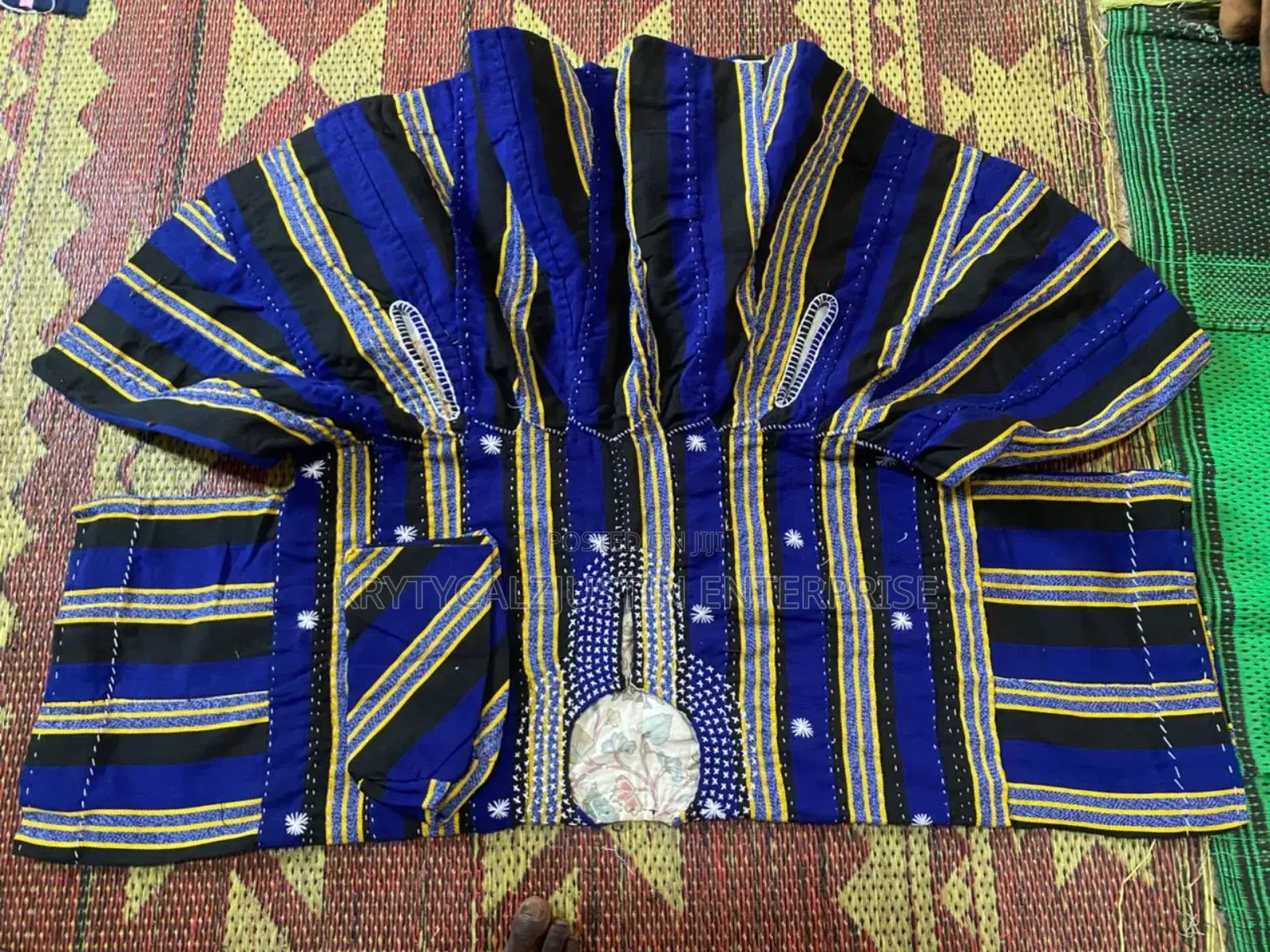 Smocks / Batakari