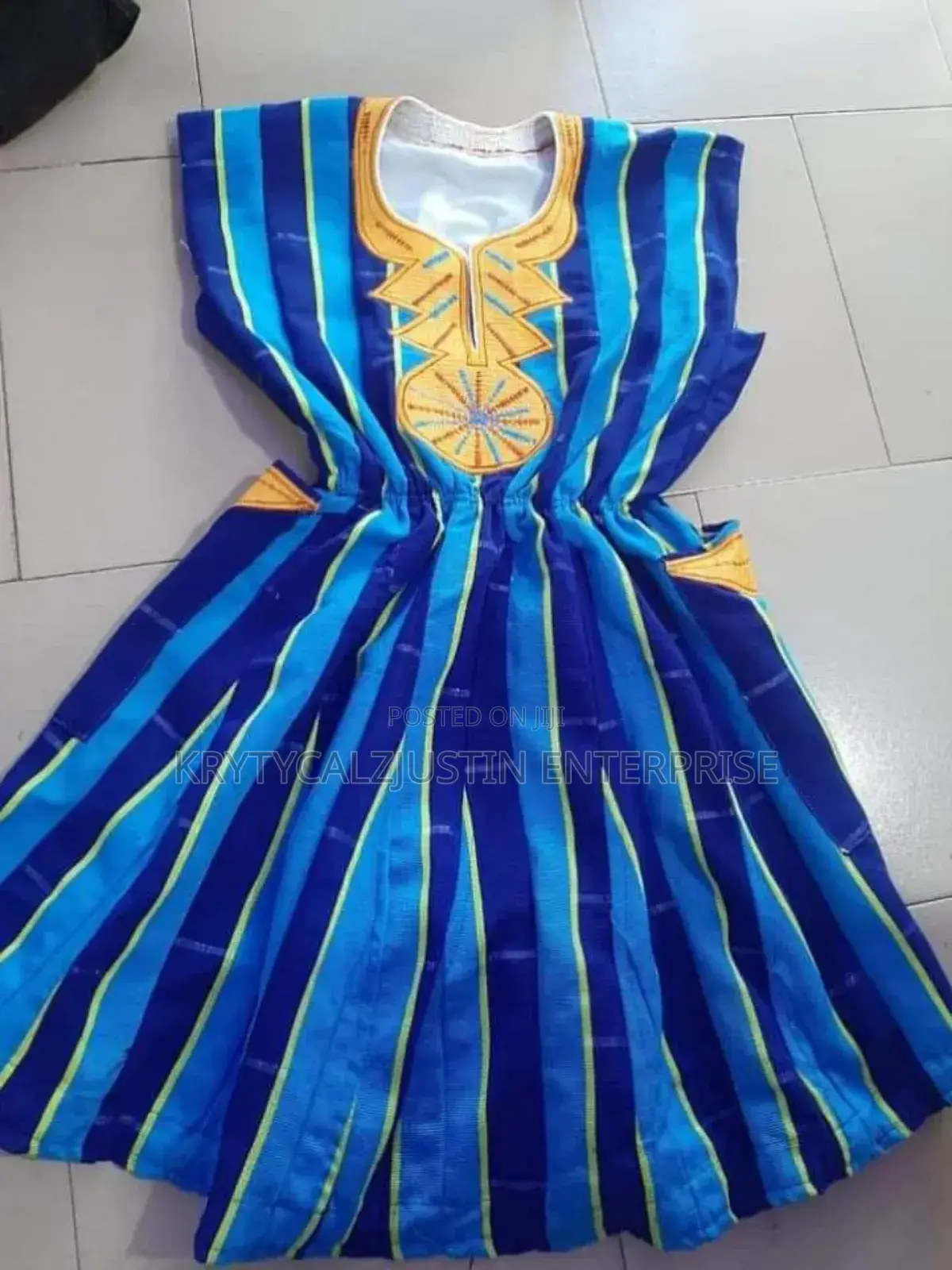 Smocks / Batakari