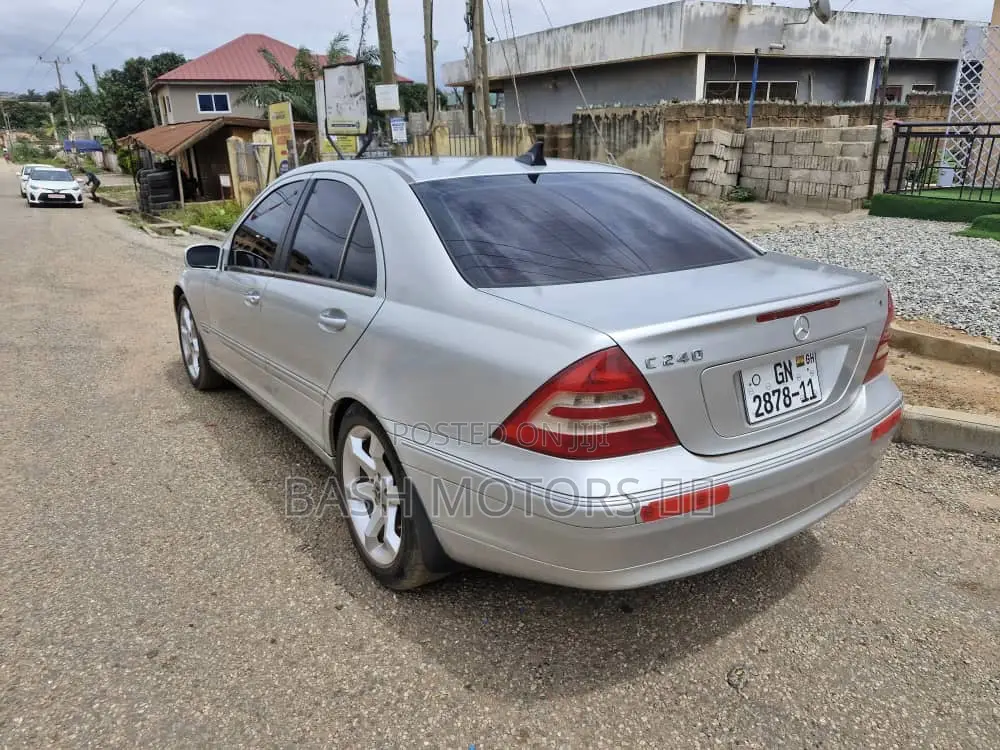 Mercedes-Benz C240 2.6 RWD 2004 Silver