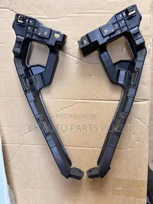 Honda HRV/Hr-v Headlight Seat/Bracket/Support 2019 2020 2021