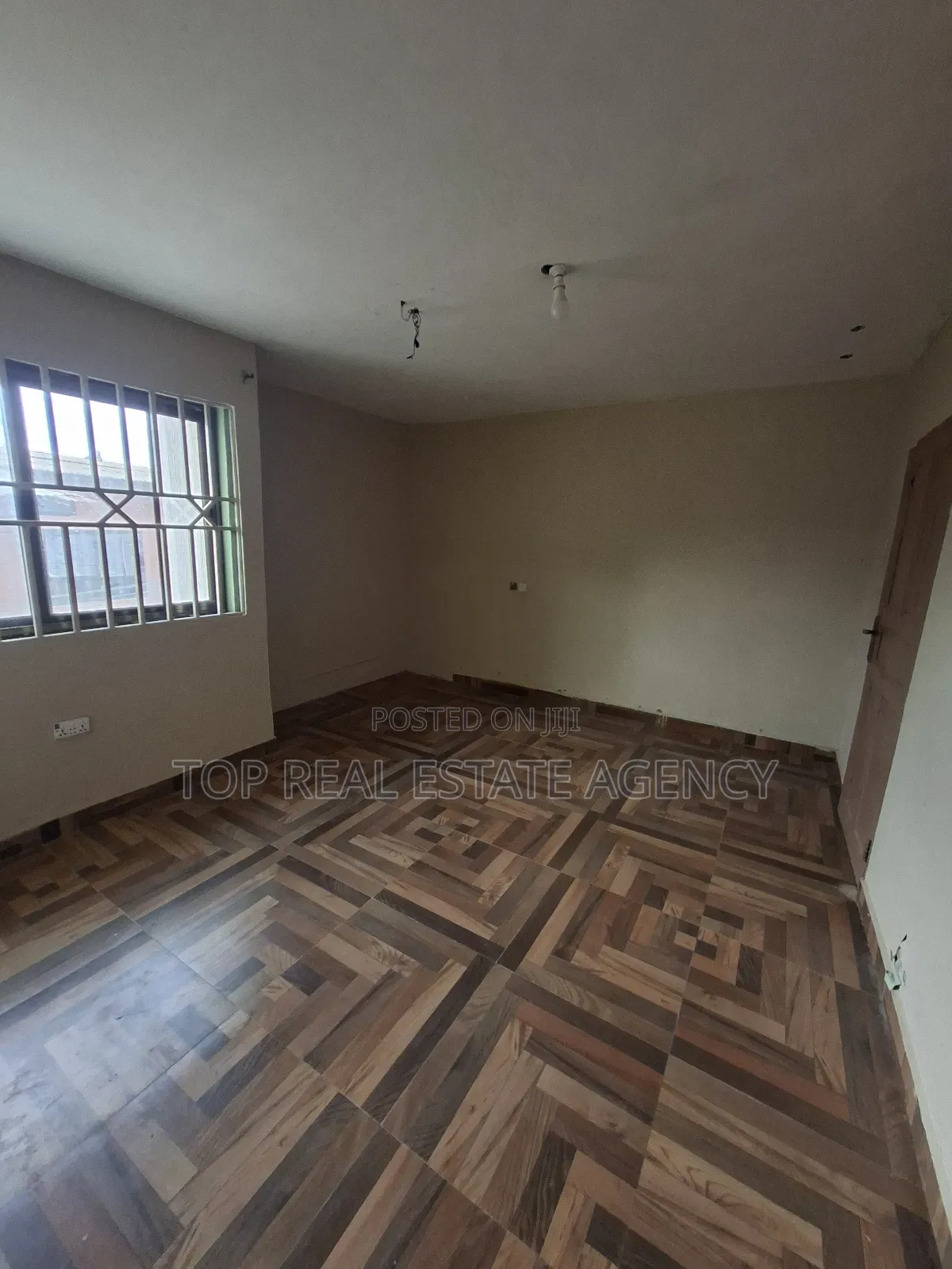 3bdrm Apartment in Kwabenya for rent