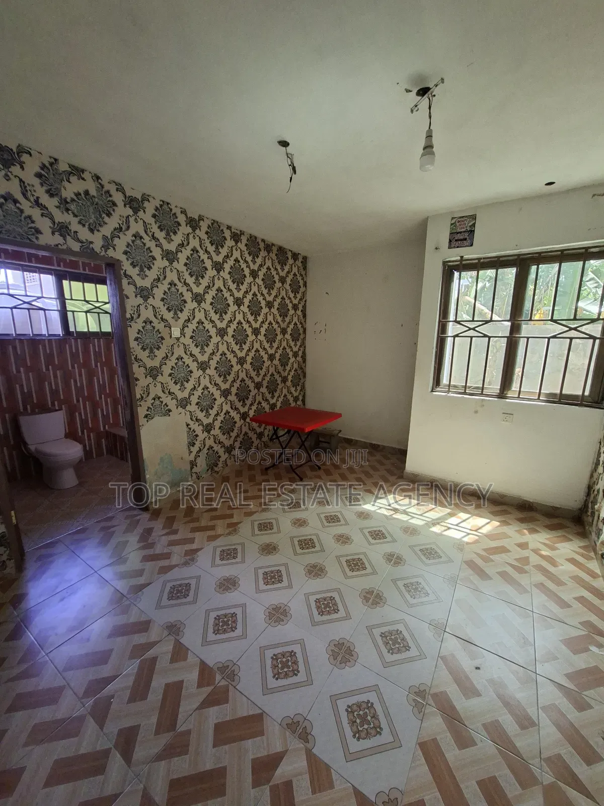 3bdrm Apartment in Kwabenya for rent