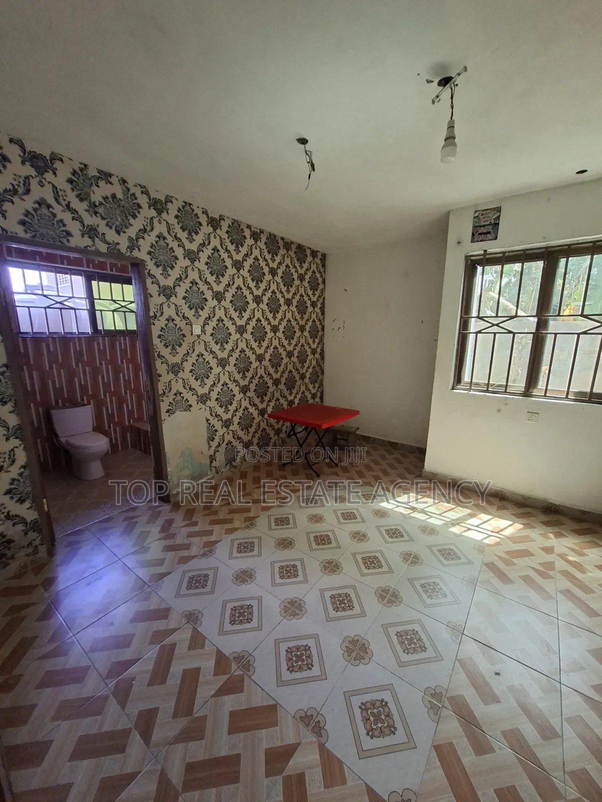 3bdrm Apartment in Kwabenya for rent