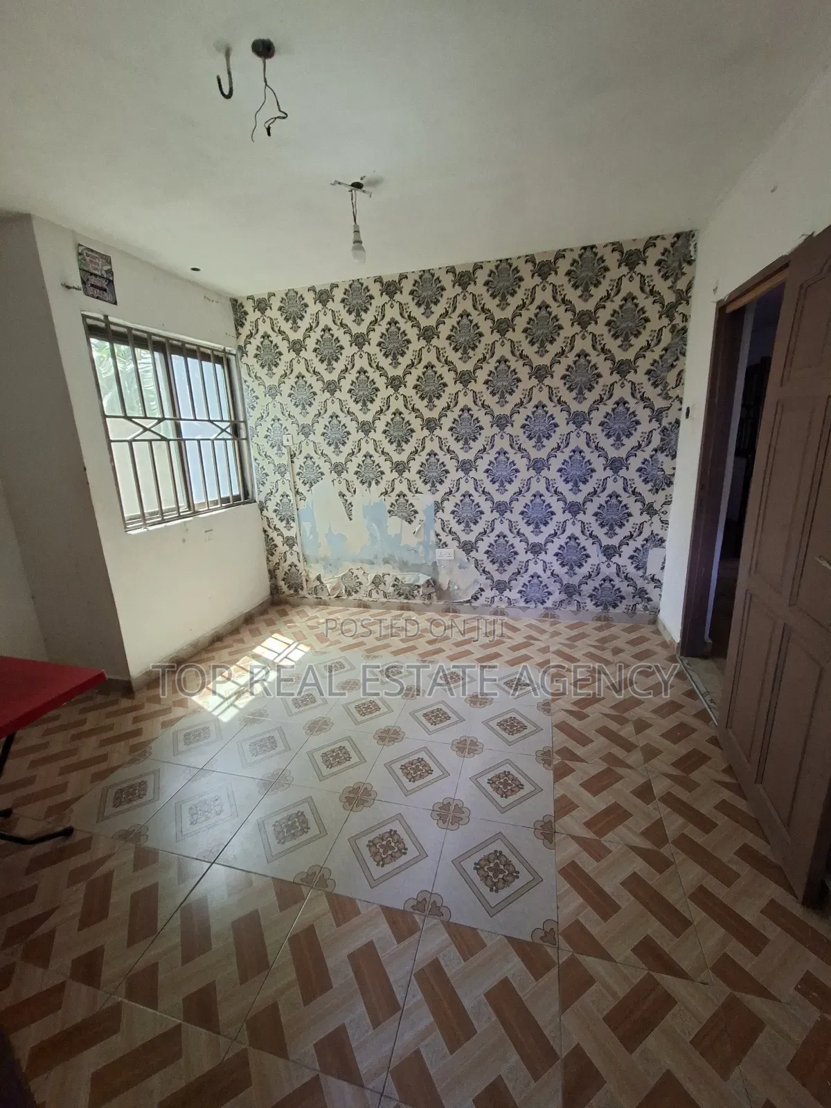 3bdrm Apartment in Kwabenya for rent