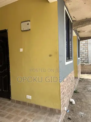 1bdrm Room & Parlour in Joma, Ablekuma for rent