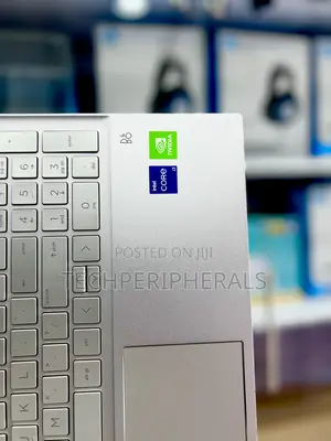 New Laptop HP Pavilion 15 8GB Intel Core i7 SSD 512GB