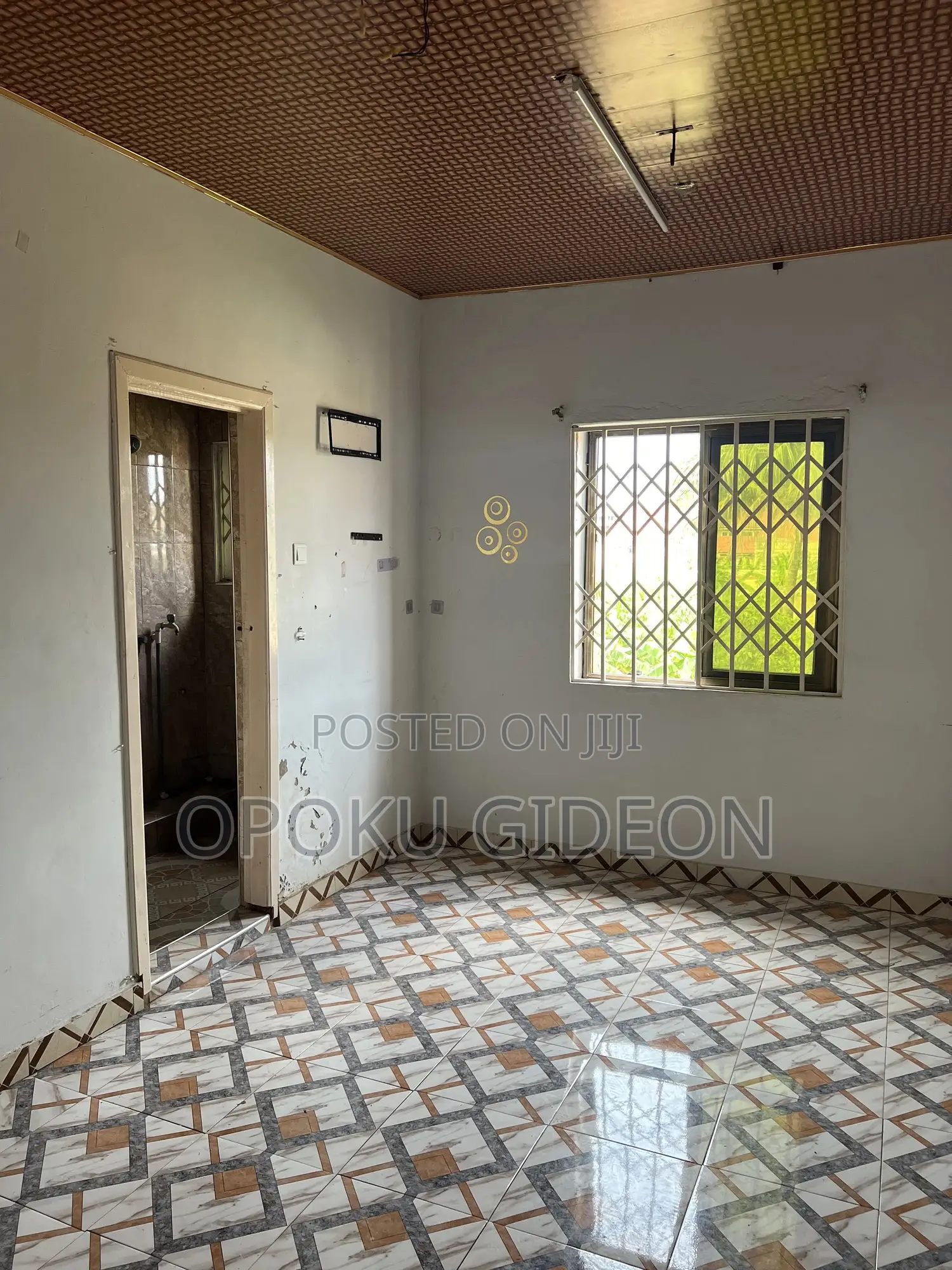 1bdrm Room & Parlour in Canada, Olebu for rent