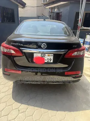 Nissan Sentra SV 4dr Sedan (1.8L 4cyl CVT) 2015 Black