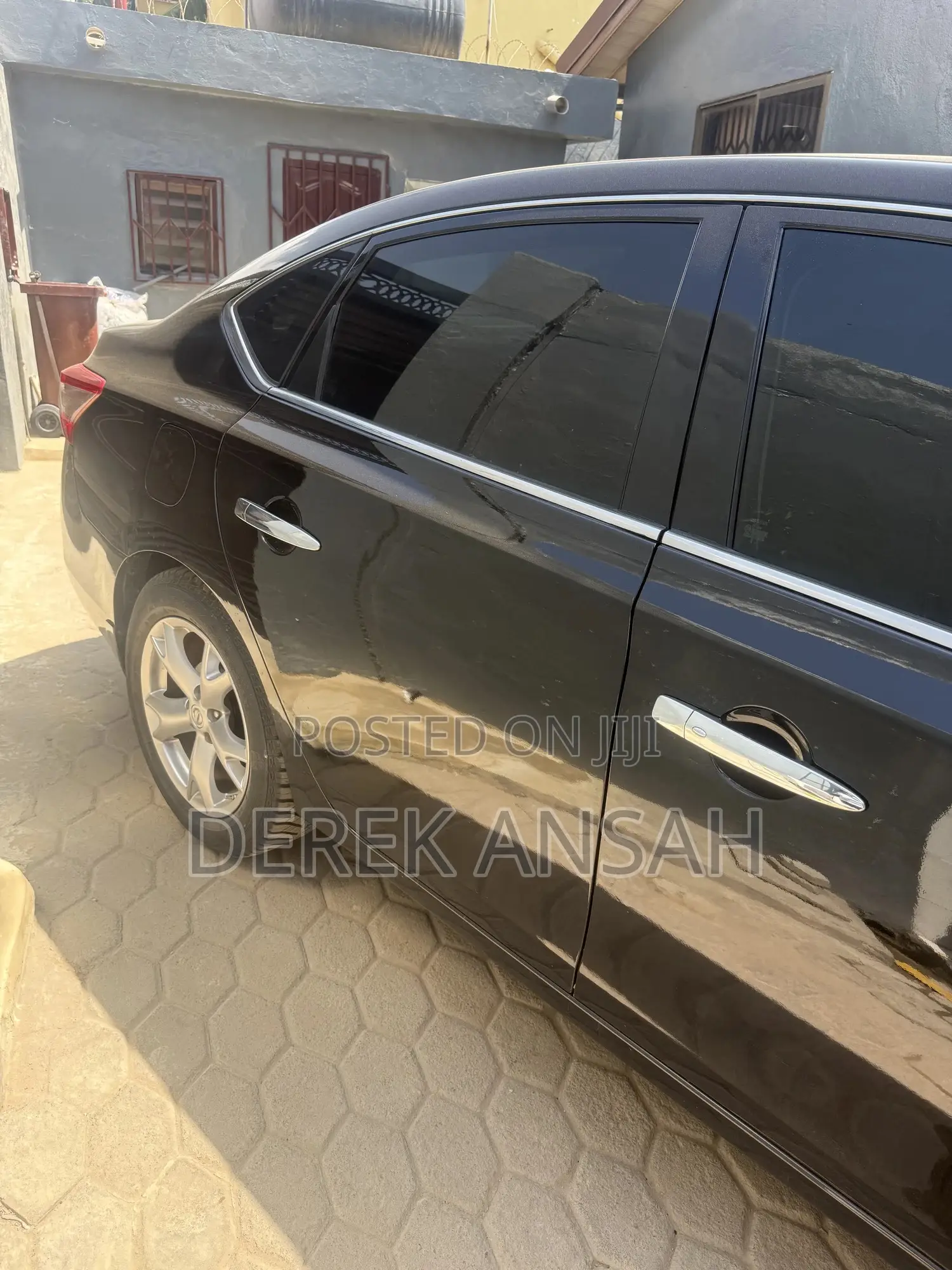 Nissan Sentra SV 4dr Sedan (1.8L 4cyl CVT) 2015 Black