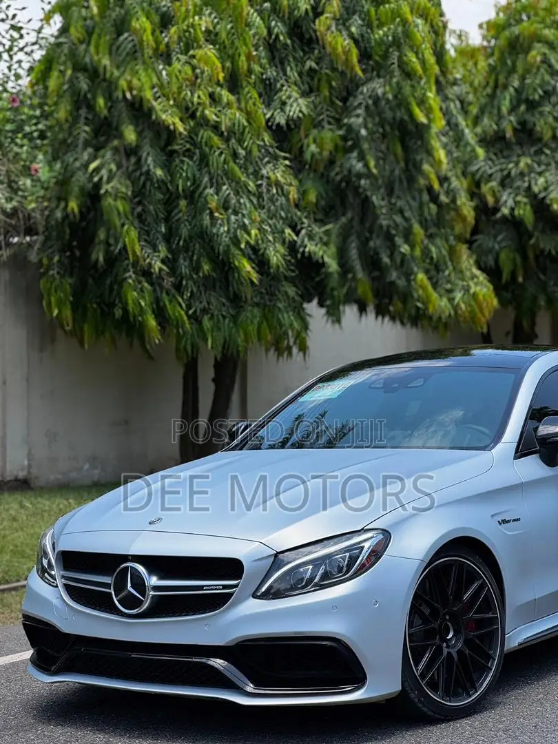 Mercedes-Benz C63 S RWD Coupe (4.0L V8 7A) 2018 Silver