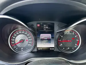 Mercedes-Benz C63 S RWD Coupe (4.0L V8 7A) 2018 Silver