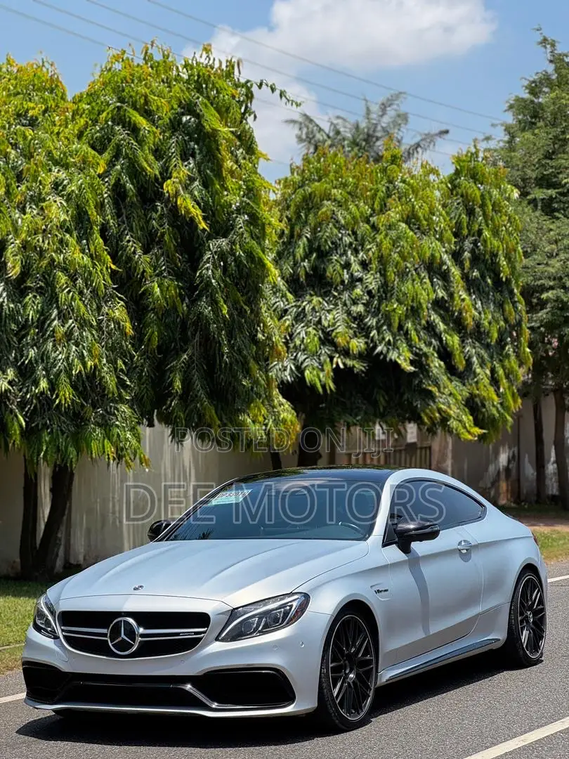 Mercedes-Benz C63 S RWD Coupe (4.0L V8 7A) 2018 Silver