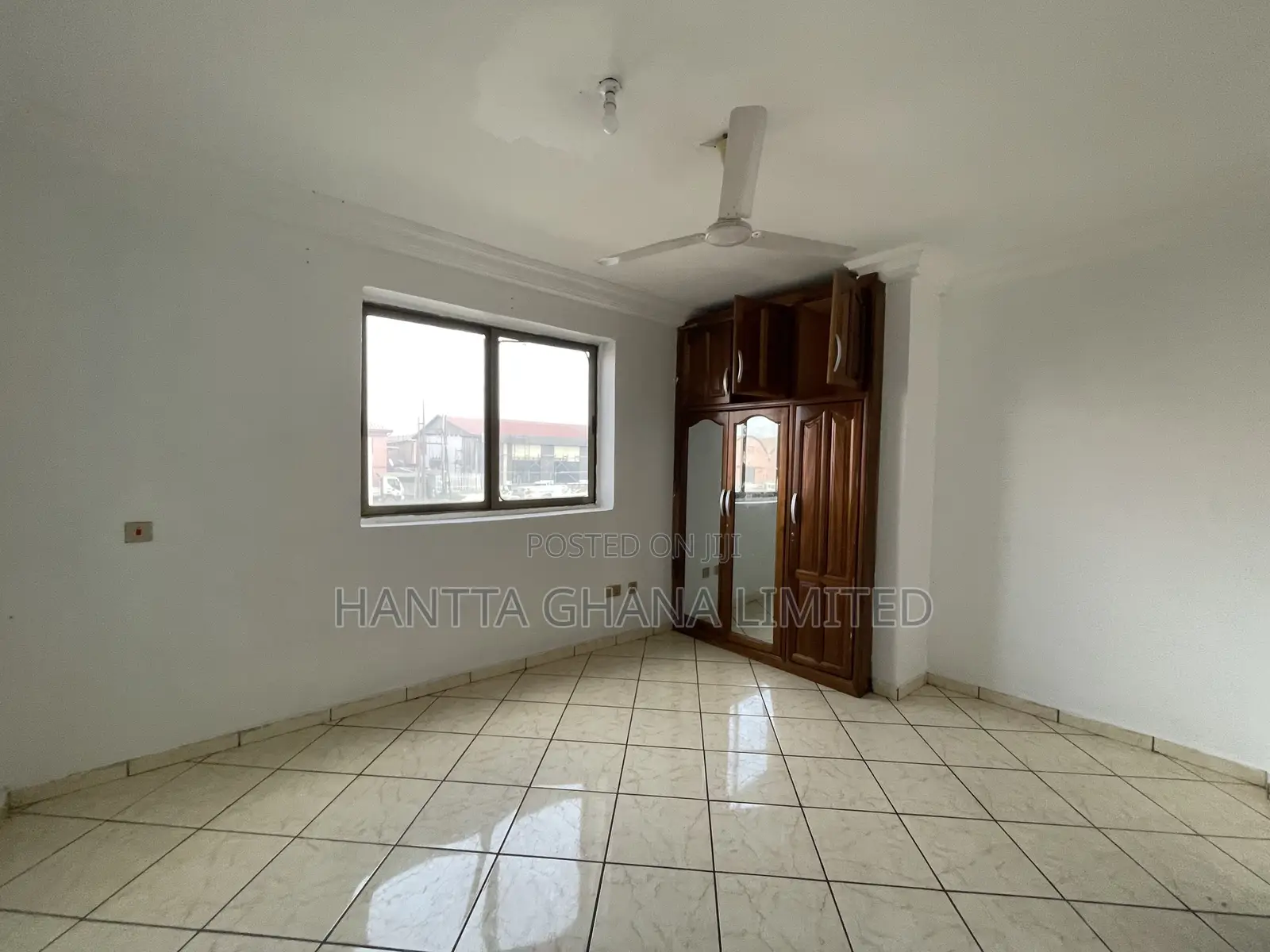 2bdrm Apartment in Spintex, Melcom for rent