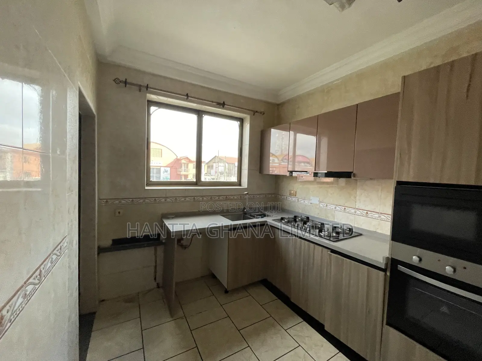 2bdrm Apartment in Spintex, Melcom for rent