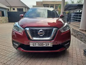 Nissan Kicks S 2019 Red