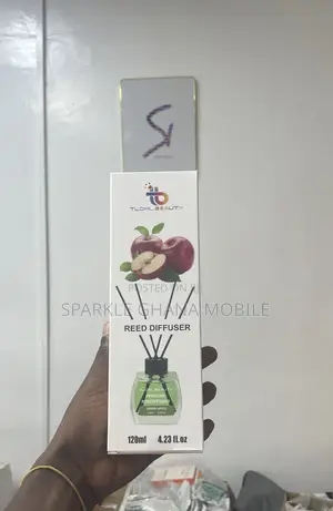 Reed Air Diffuser (Apple)