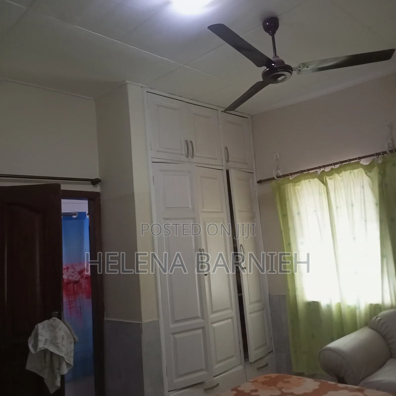 Furnished 2bdrm Apartment in Helena Estate Agency, The Mall for rent