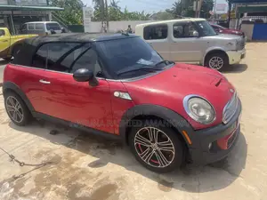 Mini Cooper S 2dr Convertible (1.6L 4cyl Turbo 6M) 2015 Red