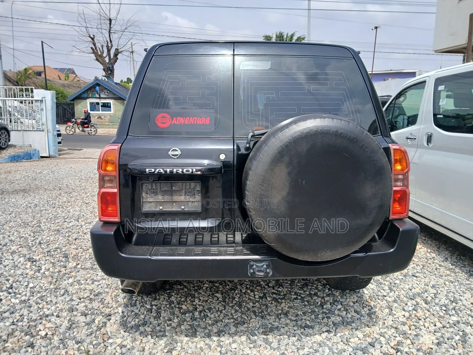 Nissan Patrol 2015 Black