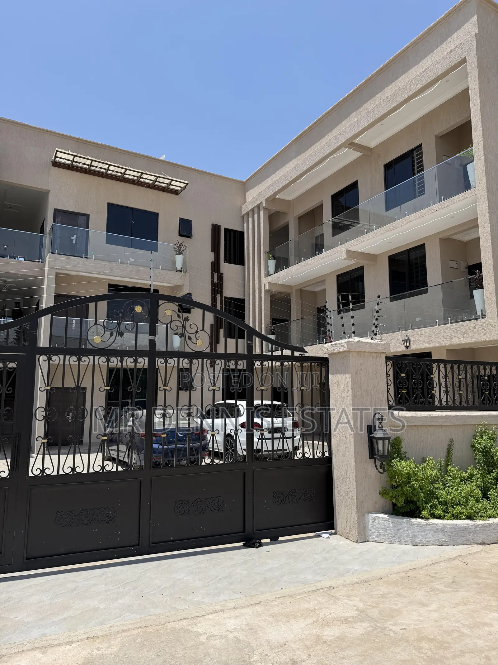 2bdrm Apartment in Westhills Mall for rent