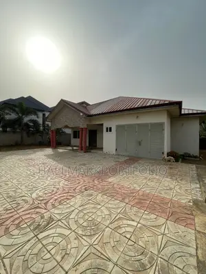 4bdrm House in Ashaley Botwe for rent