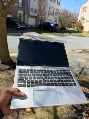 Laptop HP EliteBook 840 G7 16GB Intel Core i7 SSD 256GB