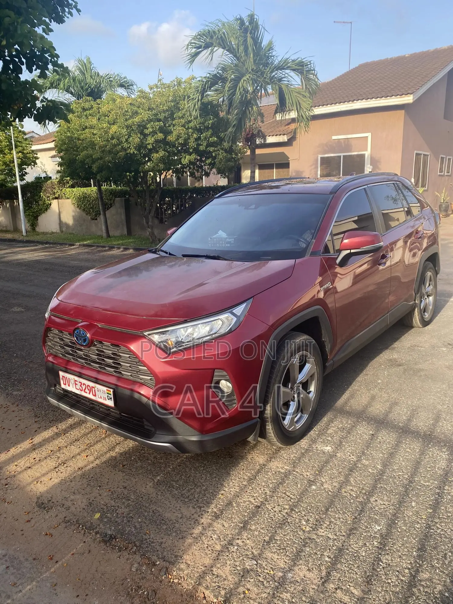 Toyota RAV4 Hybrid 2019 Red