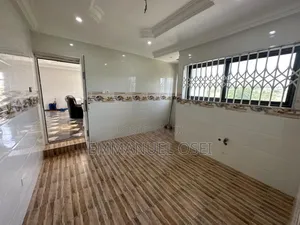 4bdrm House in Aburi for sale