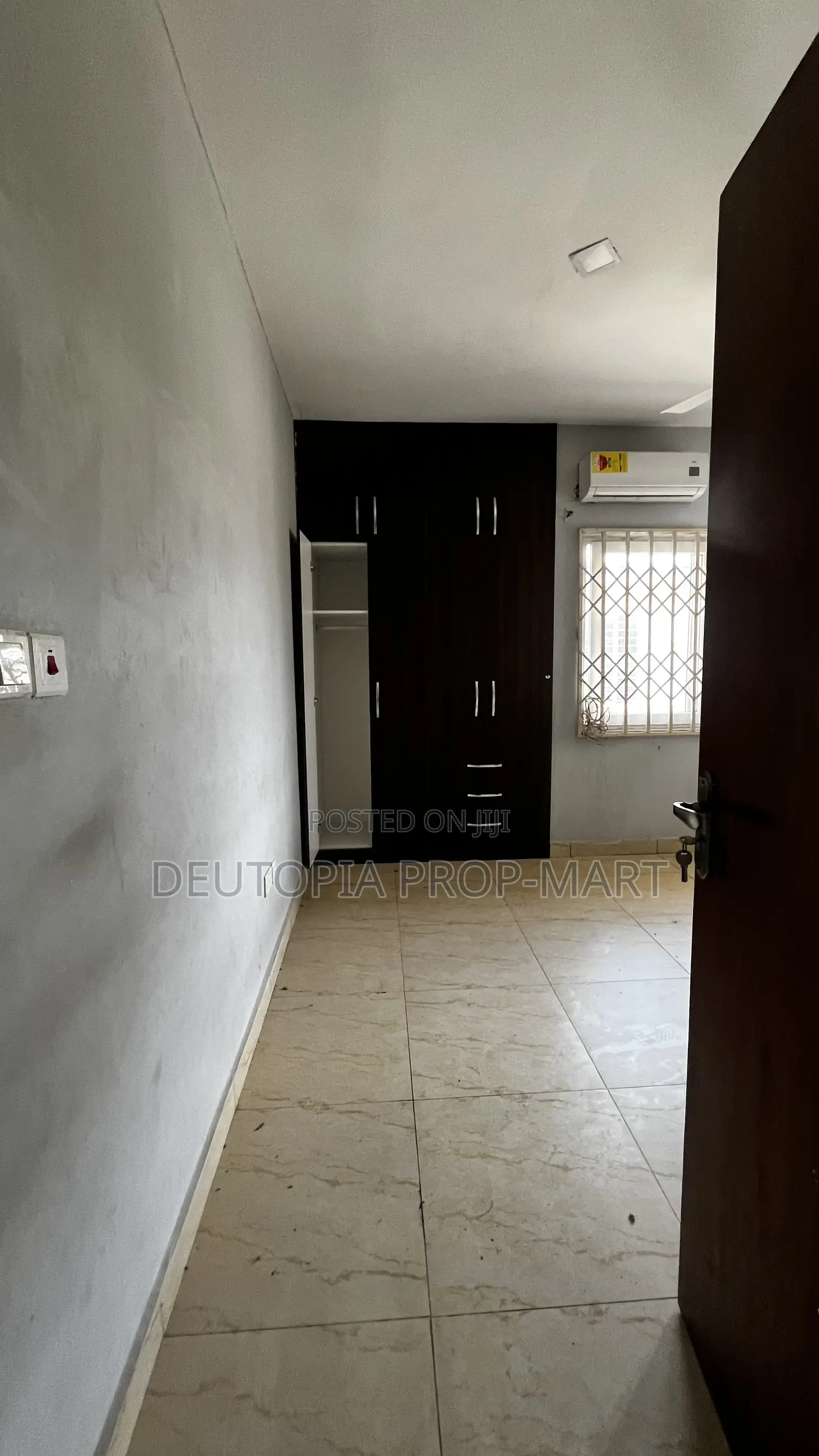 2bdrm House in Sole Lagoon View, Tema Metropolitan for rent