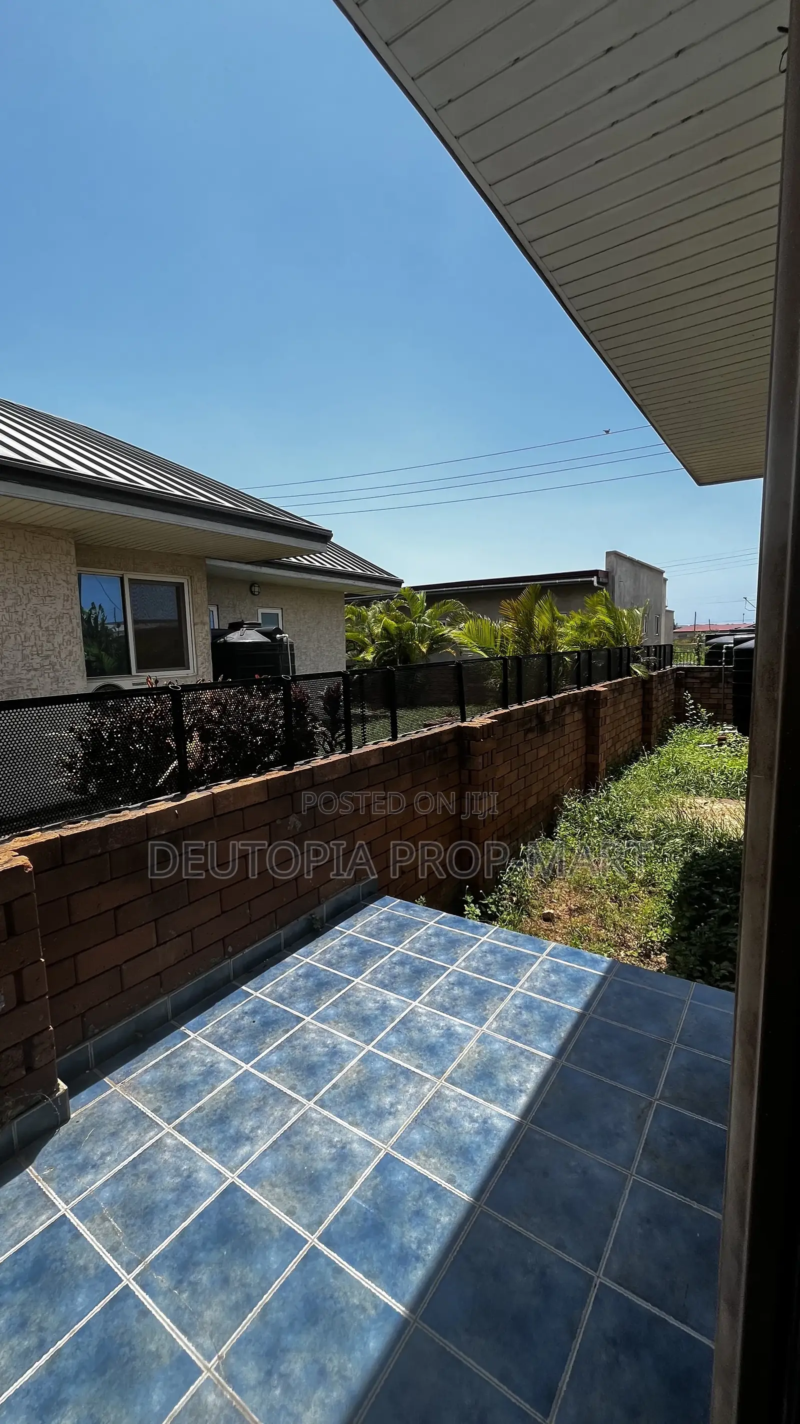 2bdrm House in Sole Lagoon View, Tema Metropolitan for rent