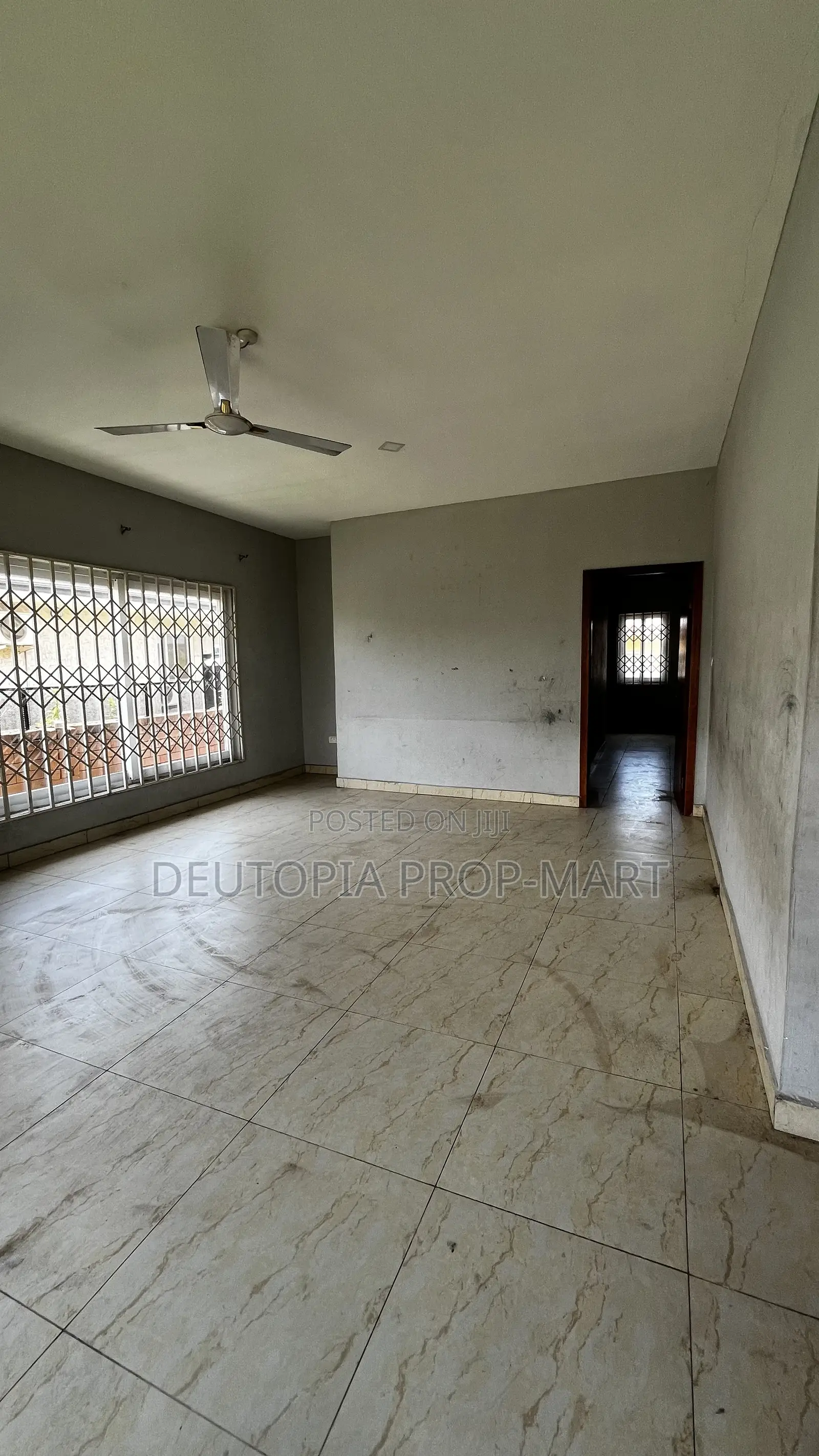 2bdrm House in Sole Lagoon View, Tema Metropolitan for rent