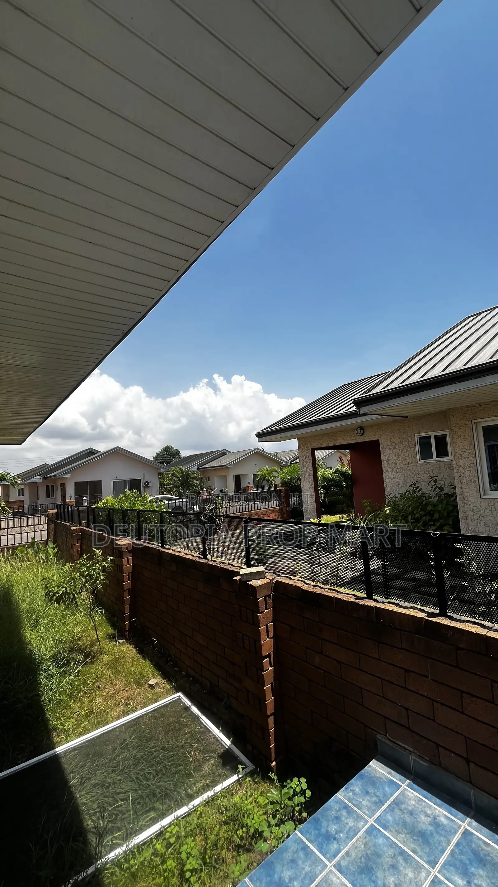 2bdrm House in Sole Lagoon View, Tema Metropolitan for rent