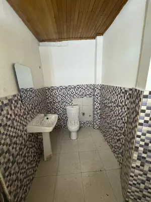 2bdrm House in Ashale Botwe, Accra Metropolitan for sale