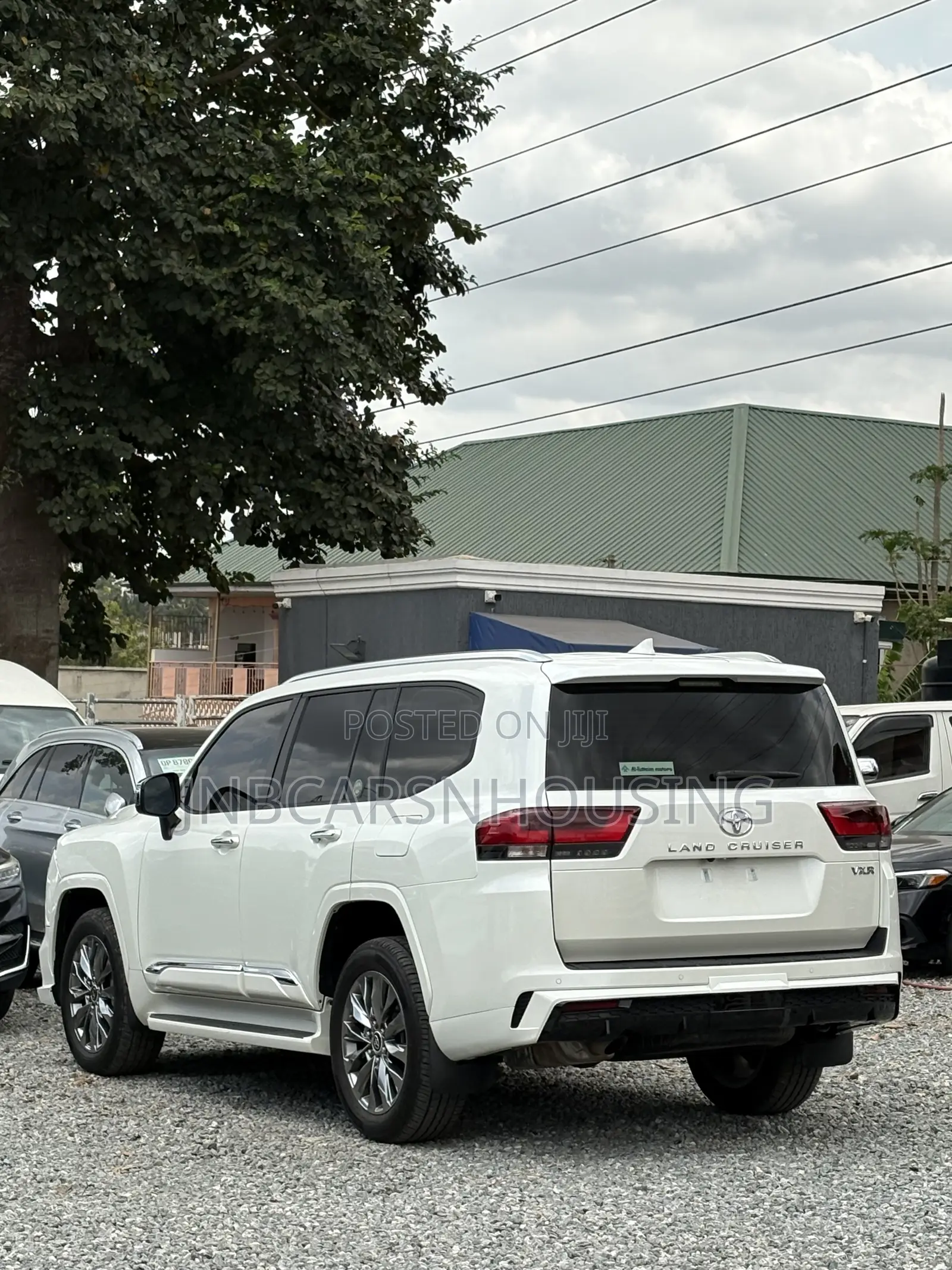 Toyota Land Cruiser 2024 White