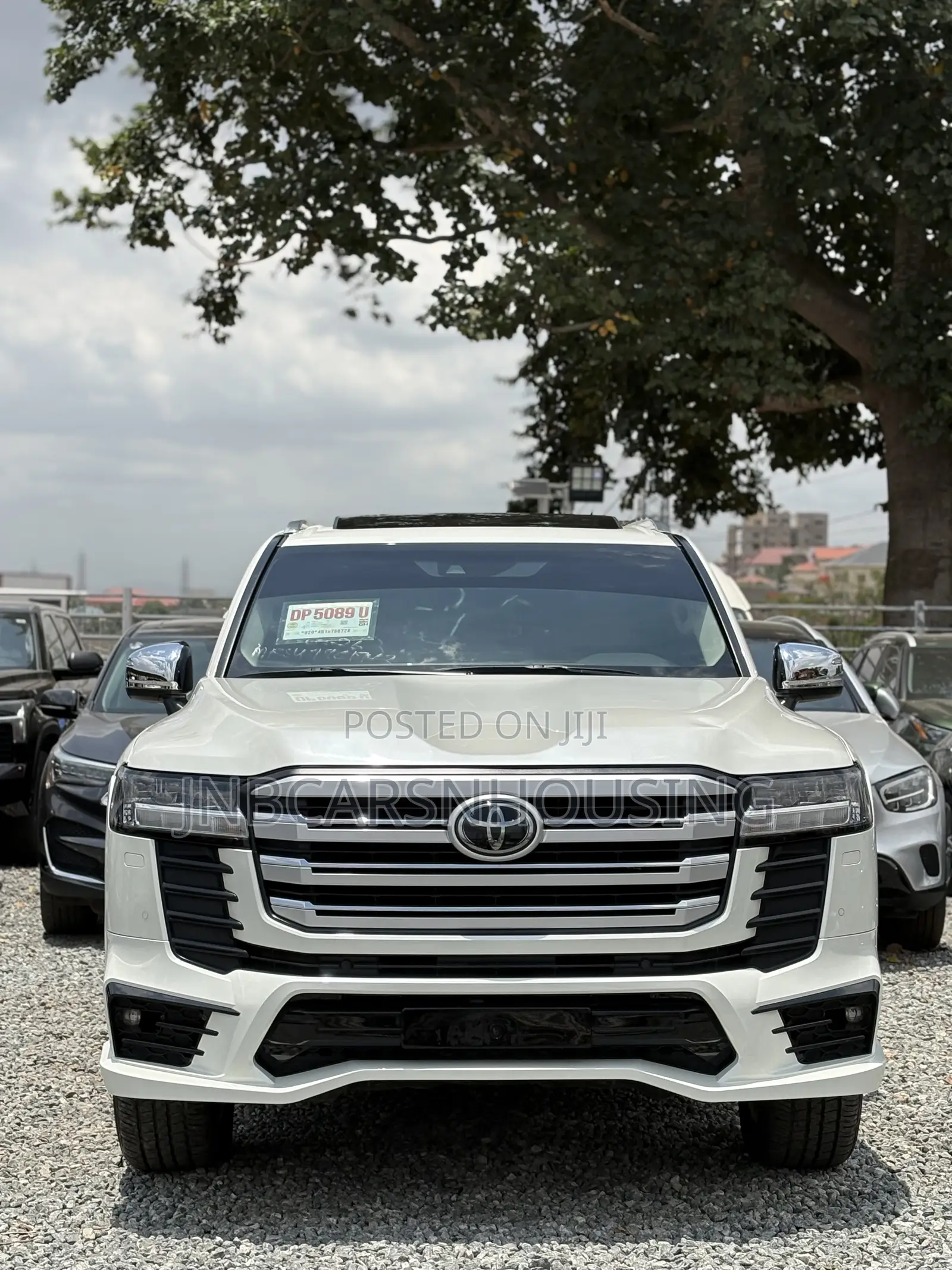 Toyota Land Cruiser 2024 White
