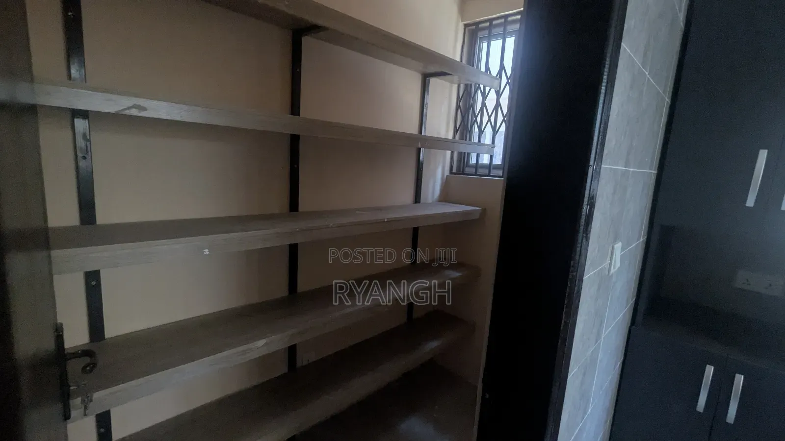 3bdrm House in Oak Villa Estate, Boi for rent