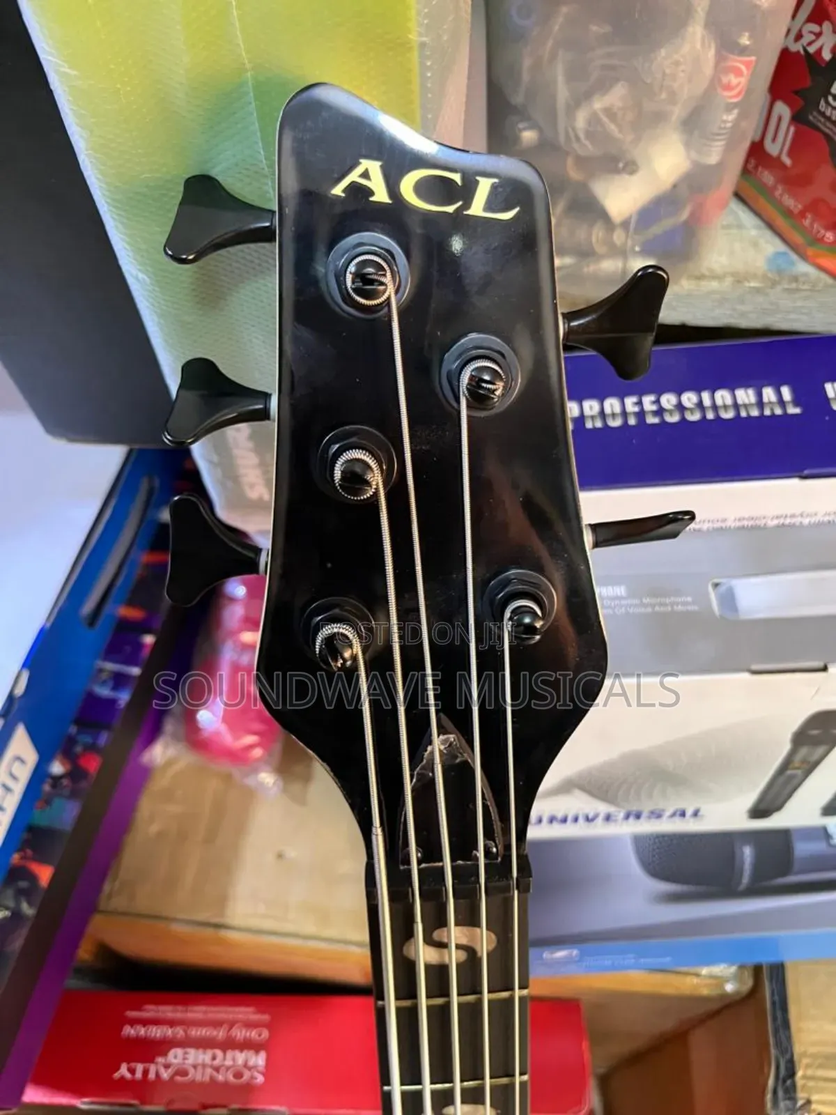 Acl Active 5-strings Bass Guitar