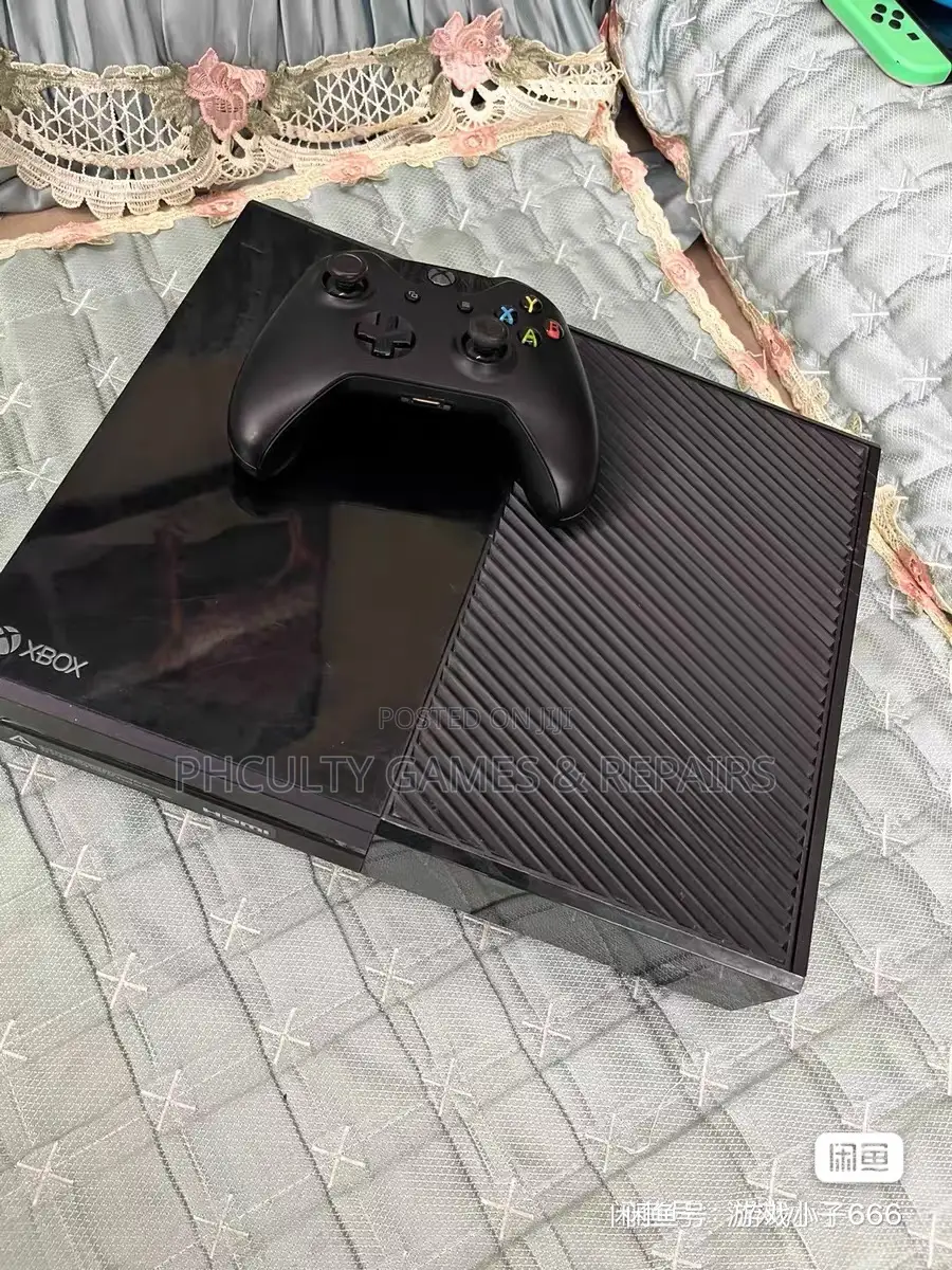 Xbox One (Empty)